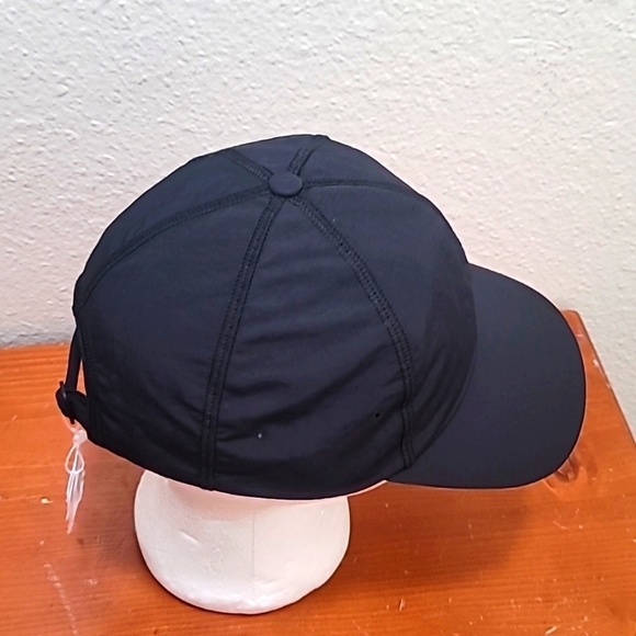 NEW LULULEMON BLACK BALLER SOFT HAT - Picture 2 of 9
